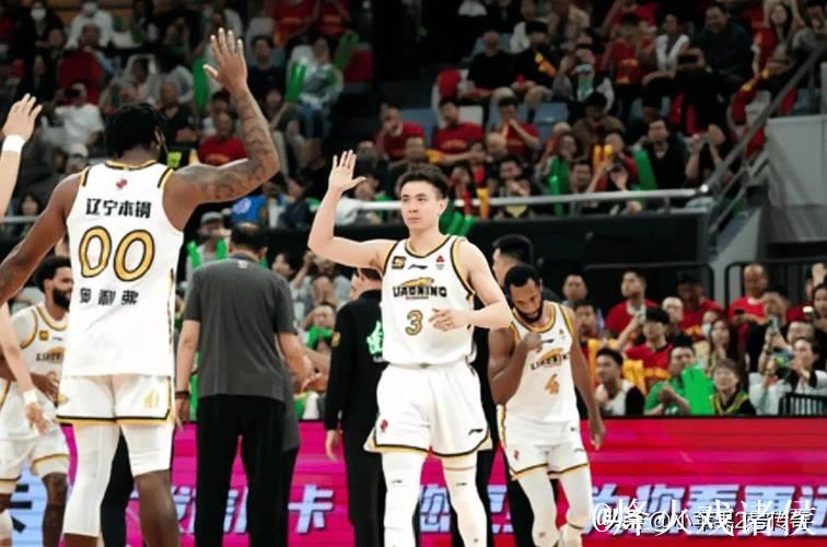 威尔斯前三节独揽24分,辽宁队大比分领先广厦19分 威尔斯前三节独揽24分,辽宁队大比分领先广厦19分