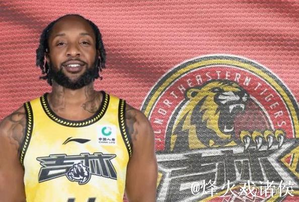 威尔斯前三节独揽24分,辽宁队大比分领先广厦19分 威尔斯前三节独揽24分,辽宁队大比分领先广厦19分